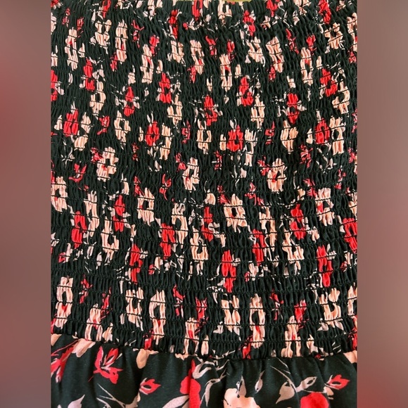 EXPRESS Black with pink/red Floral smocked top mini sundress off the shoulder - Picture 7 of 9